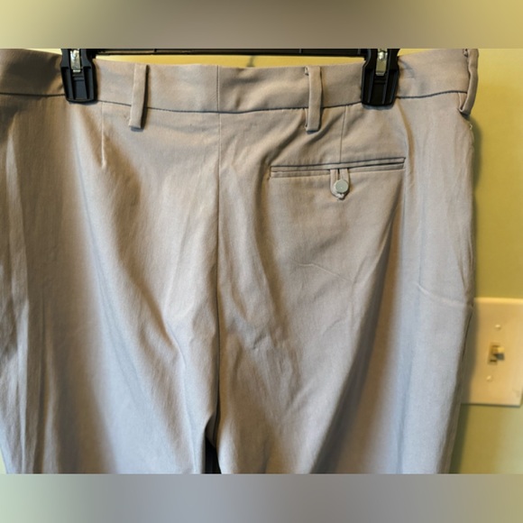 Women’s Calvin Klein Suit pants work slacks, size 14, ash gray - Picture 3 of 12